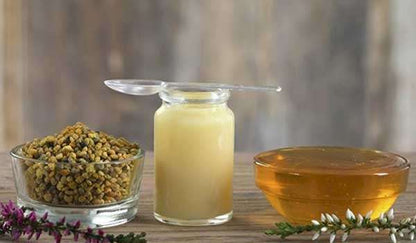 "الخلطة الملكية الأصلية (عسل حر + Gelée Royale غذاء ملكات ) - احصل على حبوب الطلع كهدية "